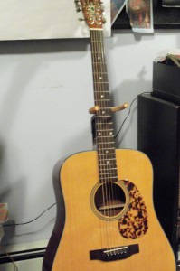 not a 1971 gibson hummingbird custom. just not. not a 1971 gibson hummingbird custom. just not.